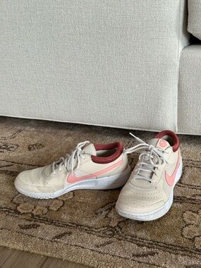 Women's NikeCourt Zoom Lite 3 'Pearl White Bleached Coral'